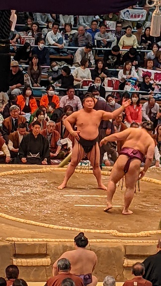 ጳt